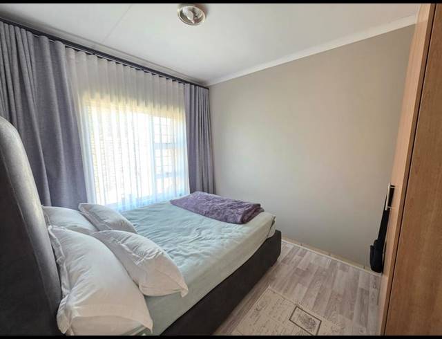 2 BEDROOM TOWNHOUSE FOR SALE IN RIVERSDALE